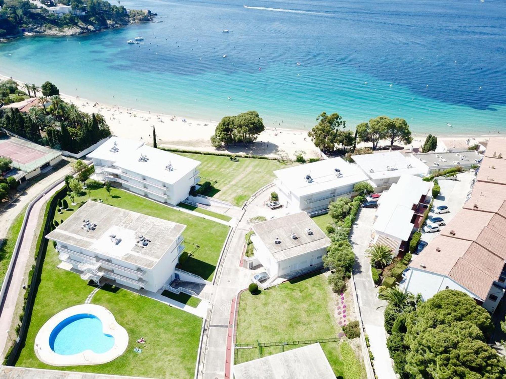 3327 Res. Almadraba Platja 6 Bx 2, Gran Jardin En Residencia Privada Y Tranquila, Acceso Directo A La Playa Almadraba. - Es-258-22 * Roses
